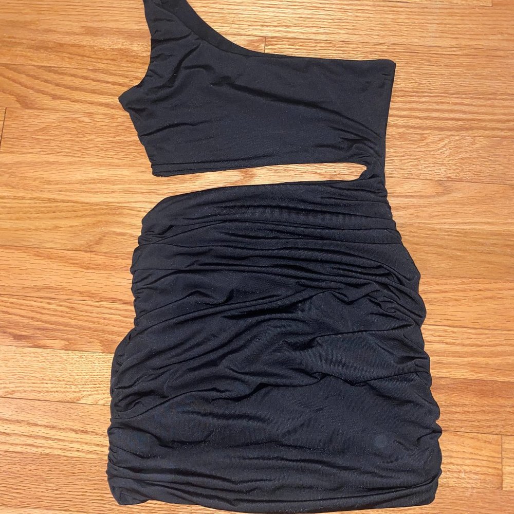 Black 1 Shoulder Dress